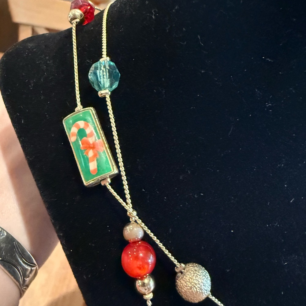 Christmas Gold Tone Beaded Double Strand Necklace - Picture 3 of 7